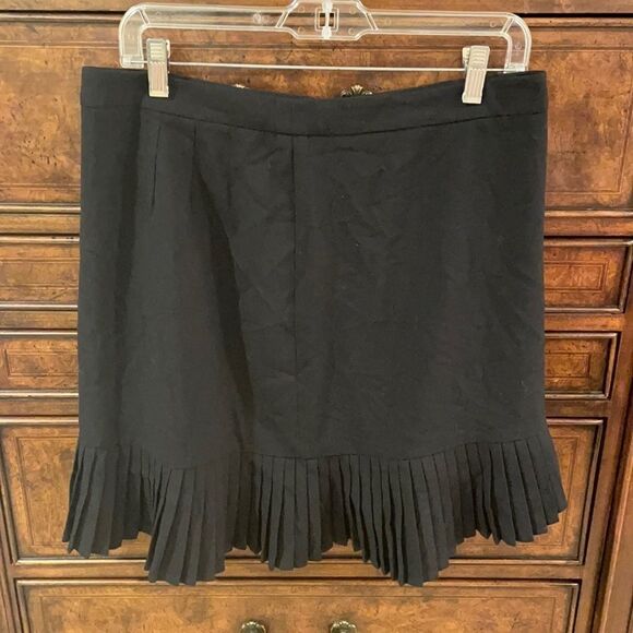 THE Limited Stretch black skirt - Picture 1 of 8